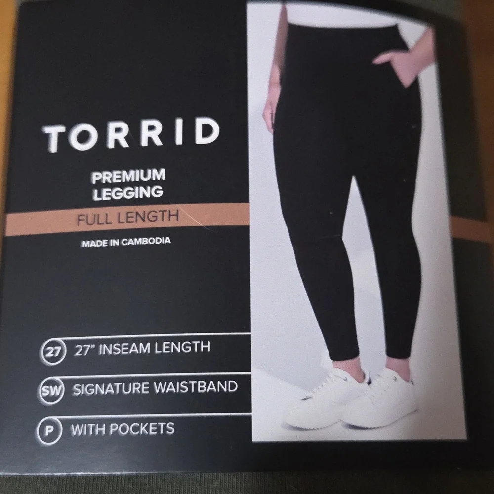 Torrid Full Length Premium Pocket Leggings - Picture 2 of 3